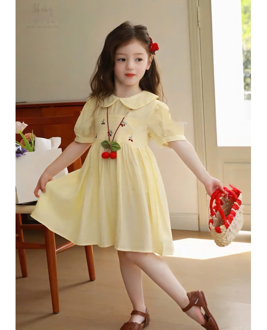 Mẫu đầm ngực thêu Cherry style tiểu thư cho bé gái